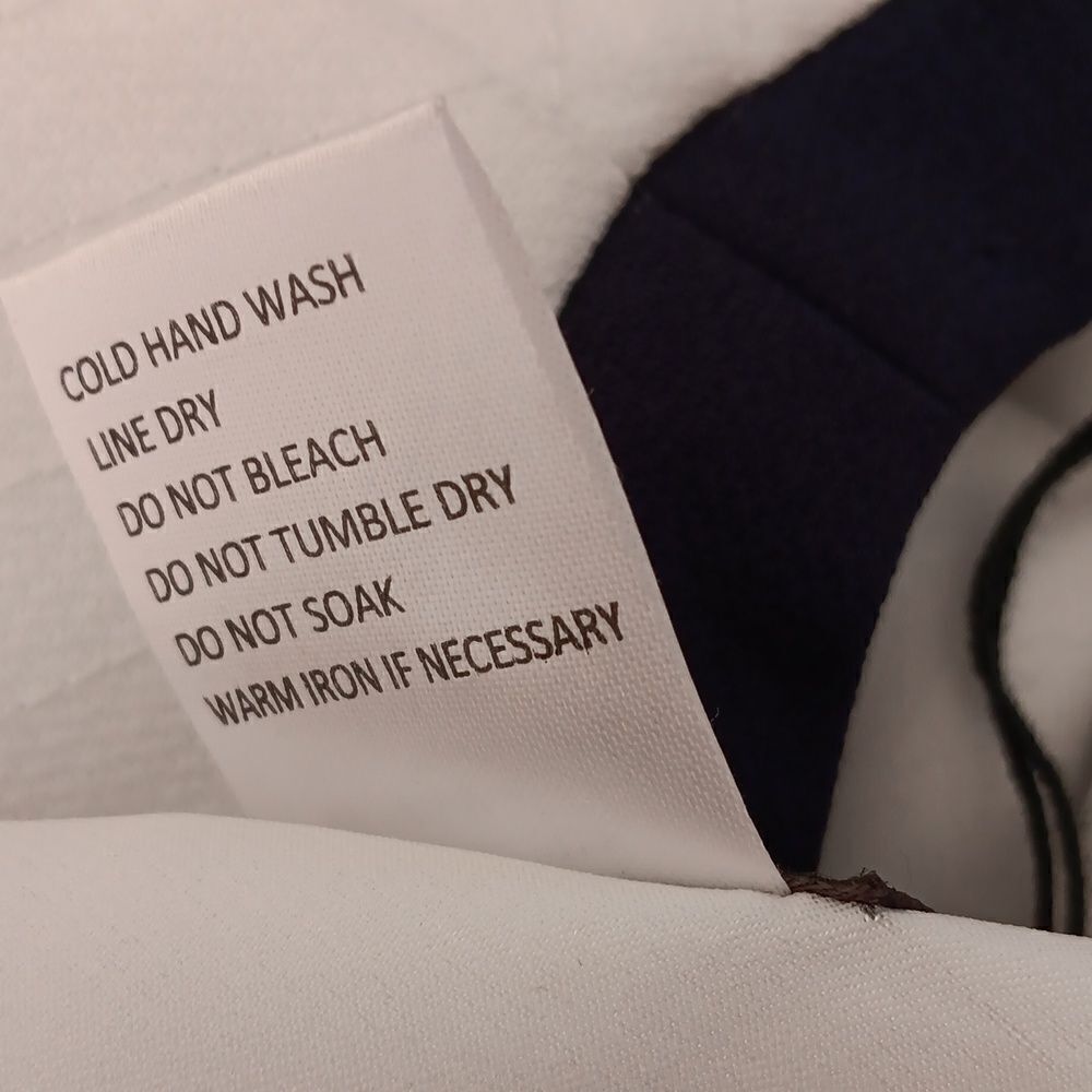 G.I.N Colorblock Dress - Picture 10 of 11